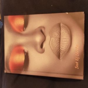 Coloured Raine Book of Shadows empty palette